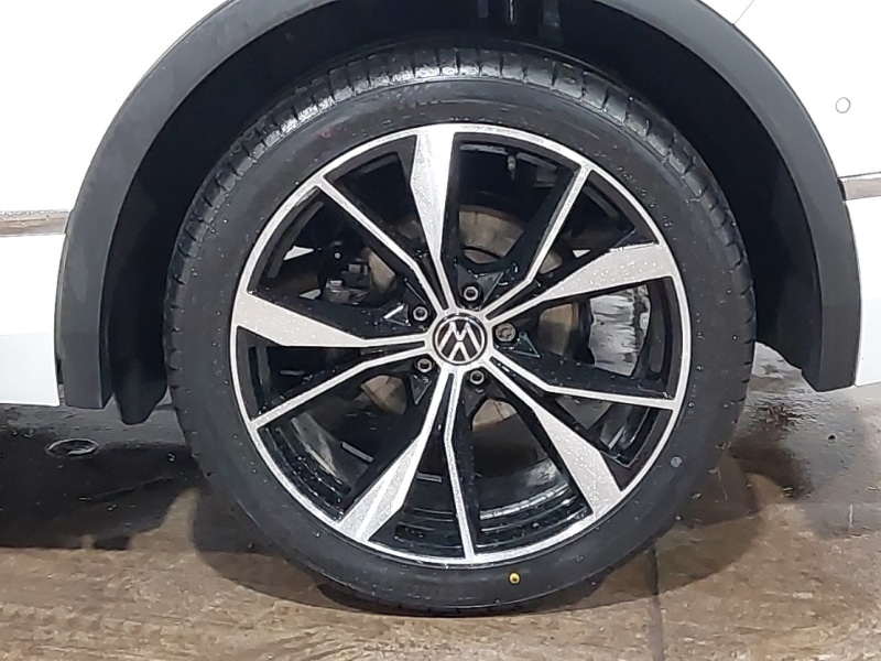 Used Volkswagen Tiguan 2023 for sale - 77777313: Photo 13