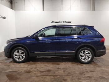 Used Volkswagen Tiguan Allspace 2022 for sale - 77656800: Photo