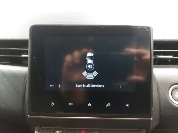 Used Renault Clio 2020 for sale - 76213127: Photo 16