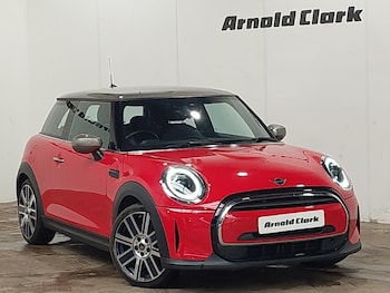 Used MINI Hatch 2023 for sale - 79615203: Photo