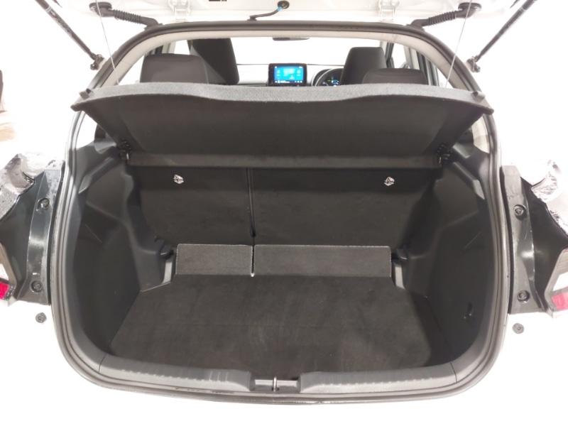 Used Mazda Mazda2 HYBRID 2024 for sale - 76403961: Photo 8