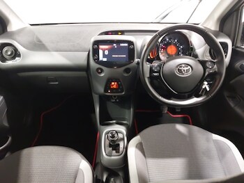 Used Toyota AYGO 2020 for sale - 78391796: Photo