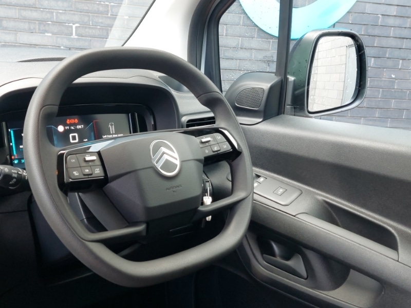 Used Citroen Berlingo 2024 for sale - 76664060: Photo 11