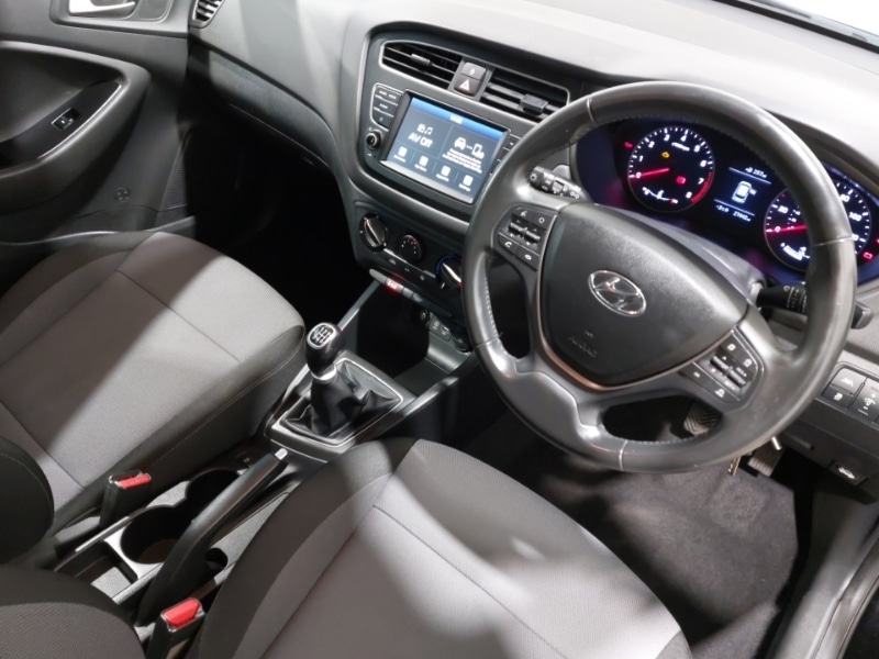 Used Hyundai i20 2019 for sale - 77070298: Photo 18