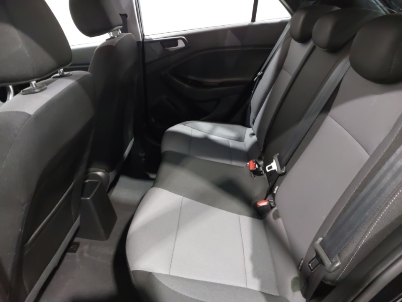 Used Hyundai i20 2019 for sale - 77070298: Photo 6