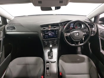 Used Volkswagen Golf 2019 for sale - 79218103: Photo