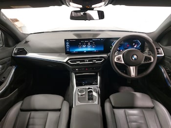 Used BMW 3 Series 2024 for sale - 75686803: Photo