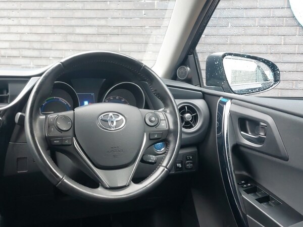 Used Toyota Auris 2017 for sale - 76254776: Photo 10