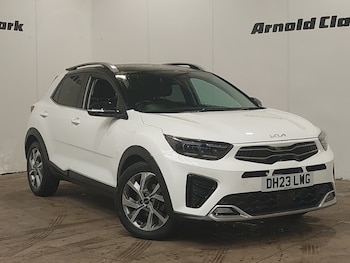 Used Kia Stonic 2023 for sale - 78905684: Photo
