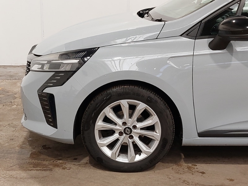 Used Renault Clio 2024 for sale - 78013199: Photo 13