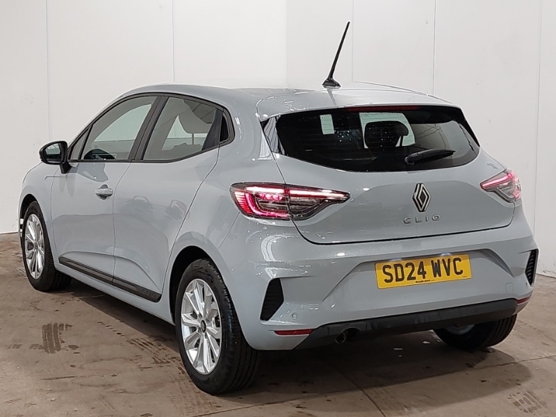 Used Renault Clio 2024 for sale - 78013199: Photo 3