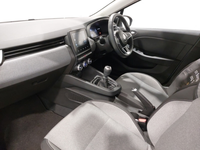 Used Renault Clio 2024 for sale - 78013199: Photo 5