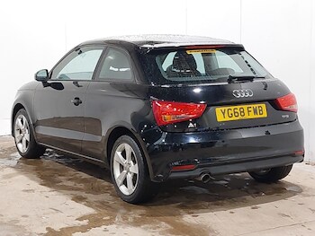 Used Audi A1 2018 for sale - 77678247: Photo