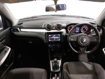 Used Suzuki Swift 2017 for sale - 77062734: Photo