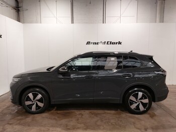 Used Volkswagen Tiguan 2024 for sale - 77343344: Photo