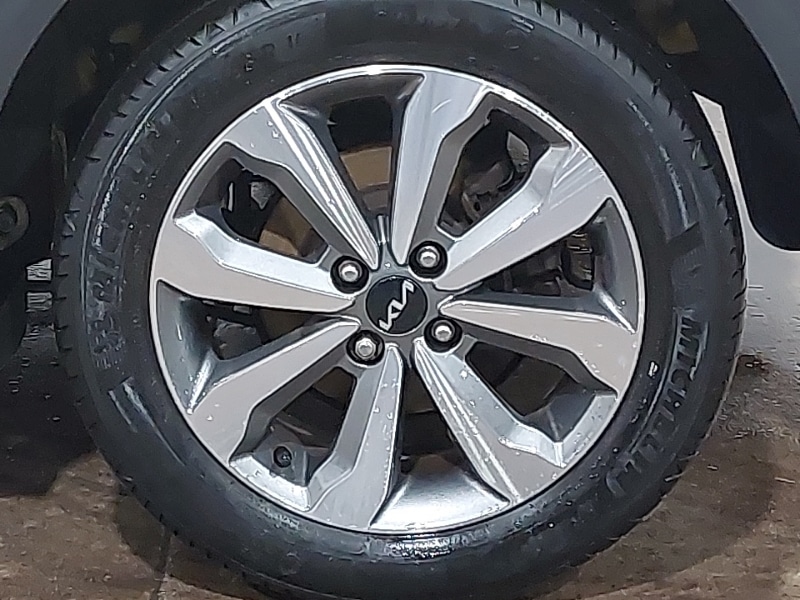 Used Kia Stonic 2022 for sale - 76726460: Photo 13