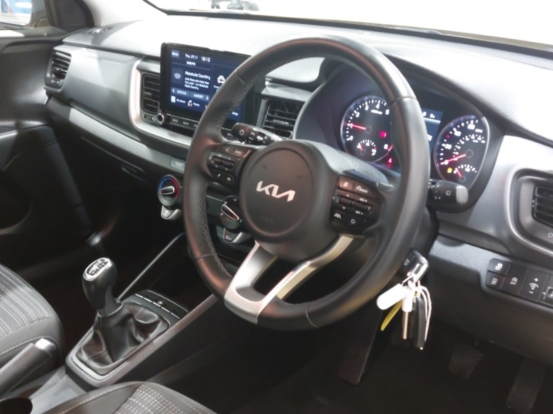 Used Kia Stonic 2022 for sale - 76726460: Photo 16
