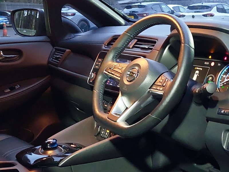 Used Nissan Leaf 2020 for sale - 77289880: Photo 17