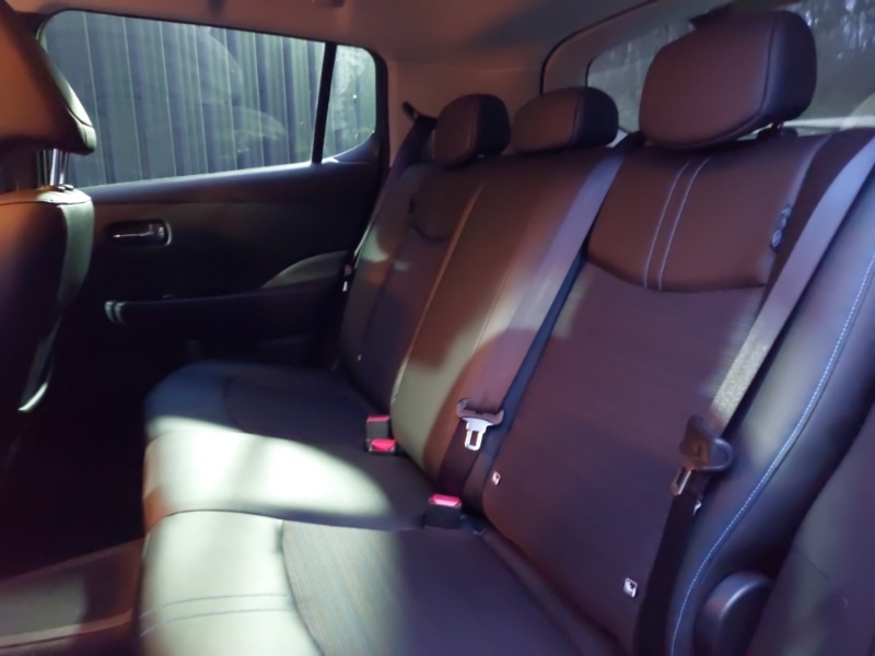 Used Nissan Leaf 2020 for sale - 77289880: Photo 6