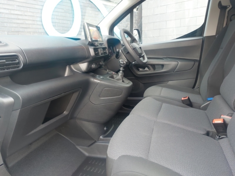 Used Citroen Berlingo 2024 for sale - 76687655: Photo 5