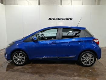 Used Toyota Yaris 2020 for sale - 79707482: Photo