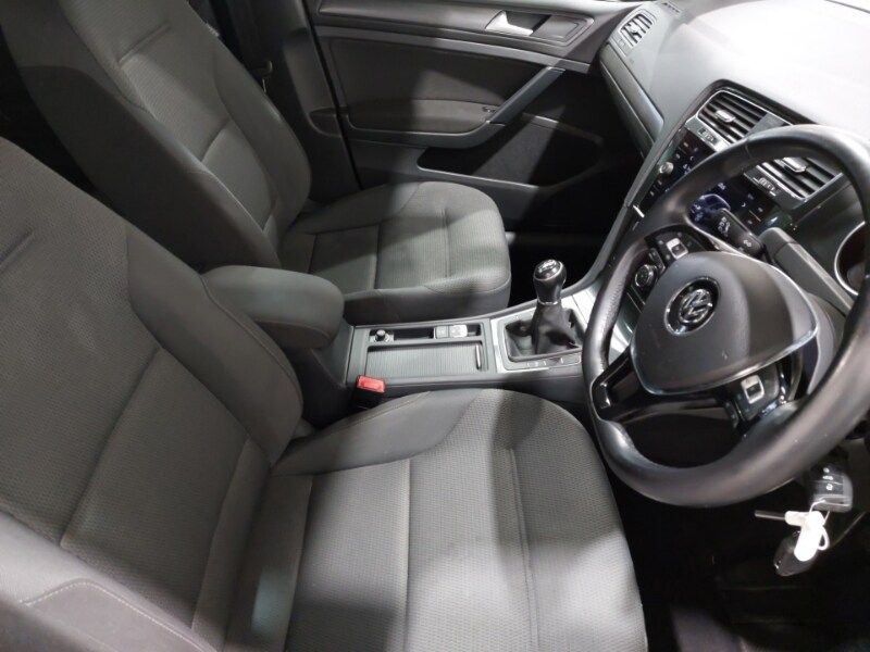 Used Volkswagen Golf 2019 for sale - 77716705: Photo 19