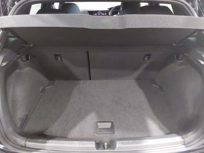 Used Volkswagen Polo 2022 for sale - 77352366: Photo 8