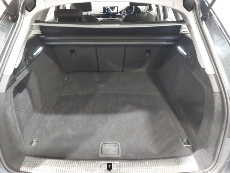 Used Audi A4 2021 for sale - 76602580: Photo 8