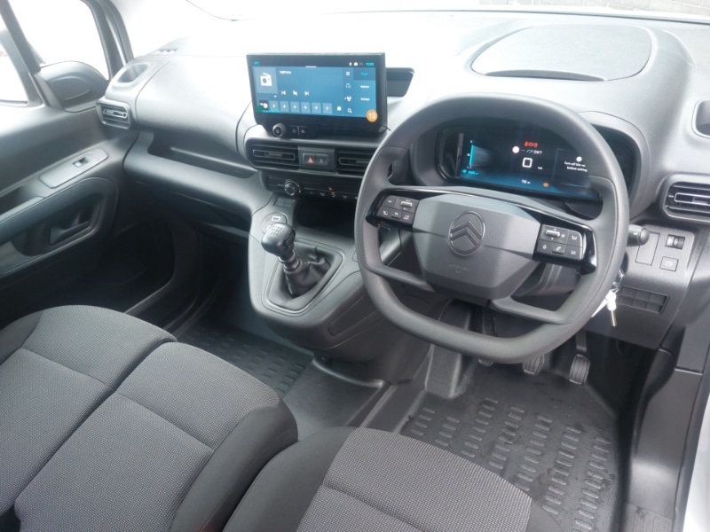 Used Citroen Berlingo 2024 for sale - 76771363: Photo 2