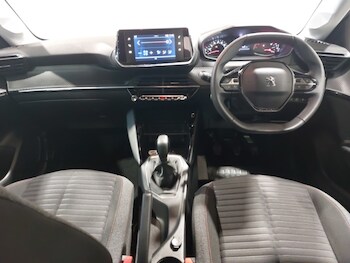 Used Peugeot 208 2021 for sale - 77596065: Photo