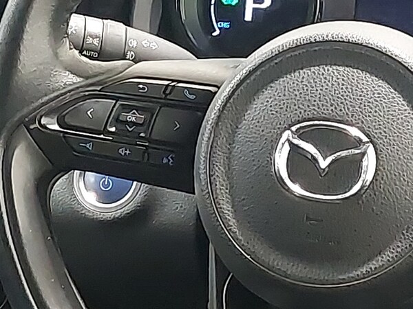 Used Mazda Mazda2 HYBRID 2023 for sale - 75424153: Photo 11