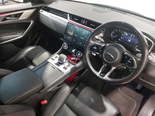 Used Jaguar F-Pace 2022 for sale - 76195236: Photo 18