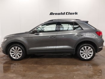 Used Volkswagen T-Roc 2019 for sale - 78783412: Photo