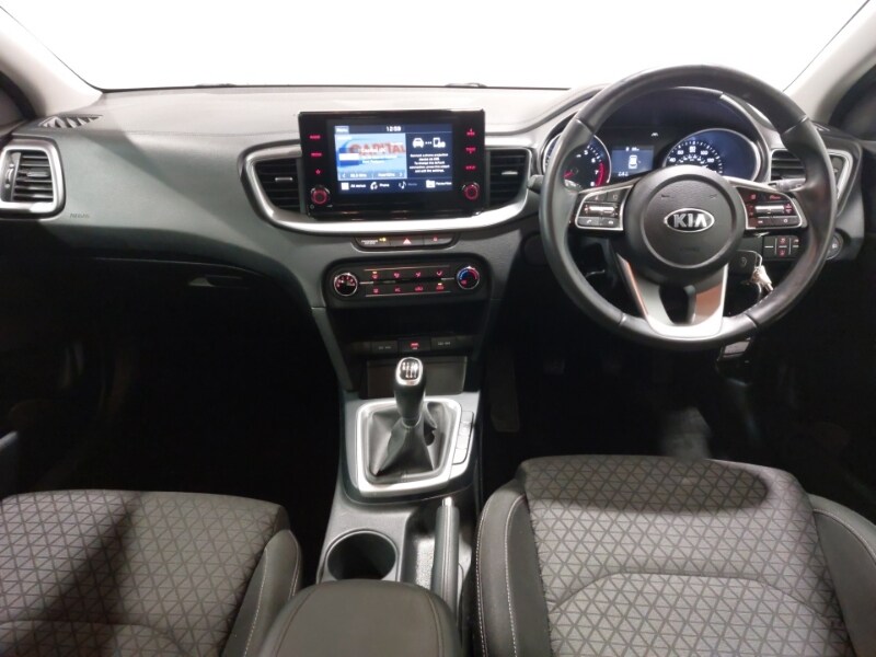 Used Kia XCeed 2020 for sale - 77366234: Photo 2