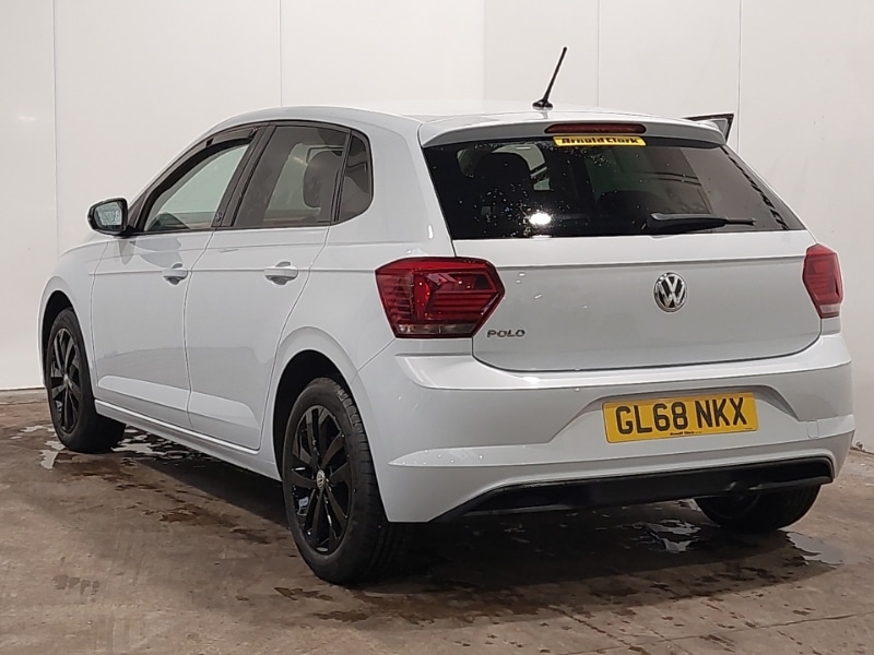 Used Volkswagen Polo 2018 for sale - 76390427: Photo 3
