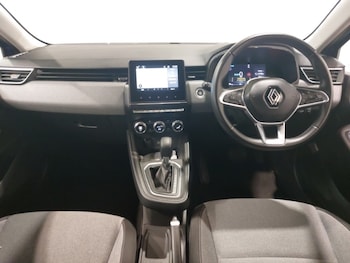 Used Renault Clio 2024 for sale - 78656202: Photo
