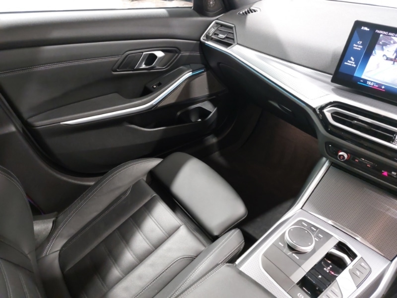 Used BMW 3 Series 2024 for sale - 78202770: Photo 16