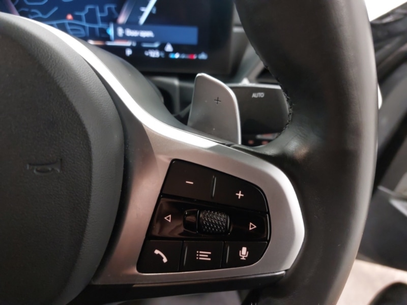 Used BMW 3 Series 2024 for sale - 78202770: Photo 18