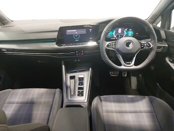 Used Volkswagen Golf 2021 for sale - 78634170: Photo