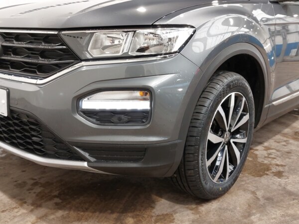 Used Volkswagen T-Roc 2021 for sale - 76233737: Photo 12