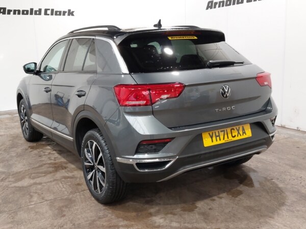 Used Volkswagen T-Roc 2021 for sale - 76233737: Photo 3