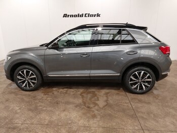 Used Volkswagen T-Roc 2021 for sale - 76233737: Photo 4
