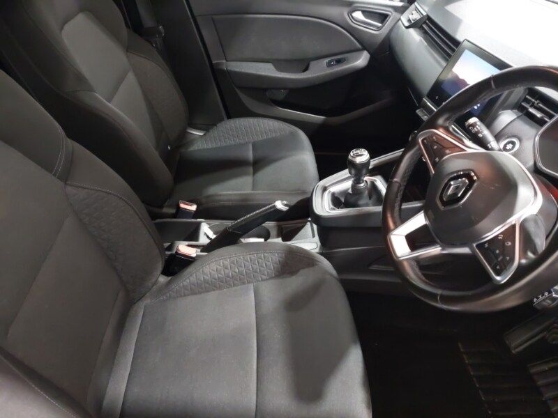 Used Renault Clio 2019 for sale - 77939209: Photo 19