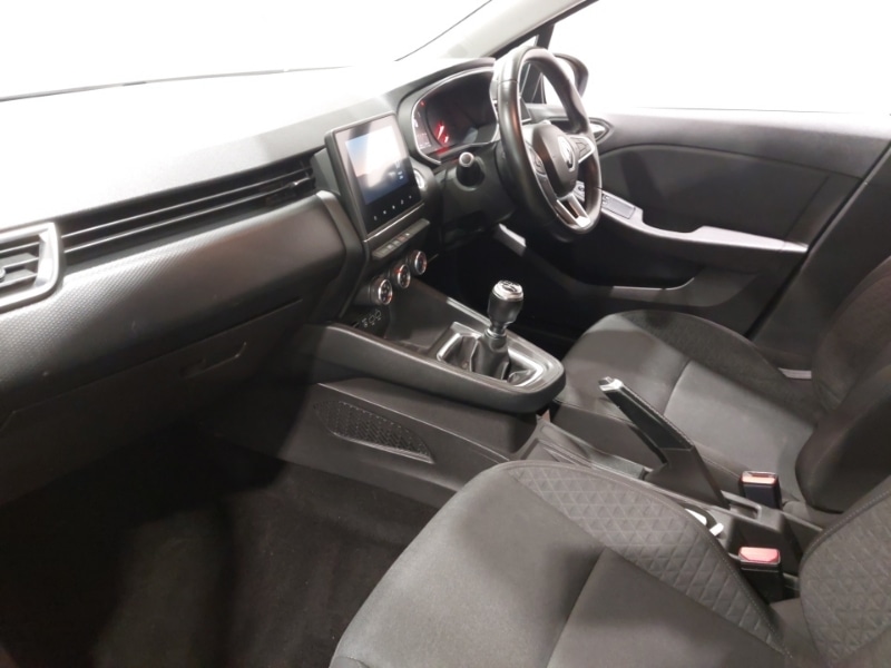 Used Renault Clio 2019 for sale - 77939209: Photo 5