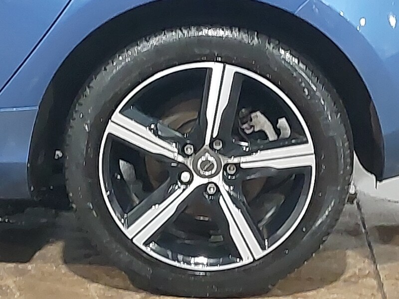 Used Volvo V40 2017 for sale - 77815781: Photo 13