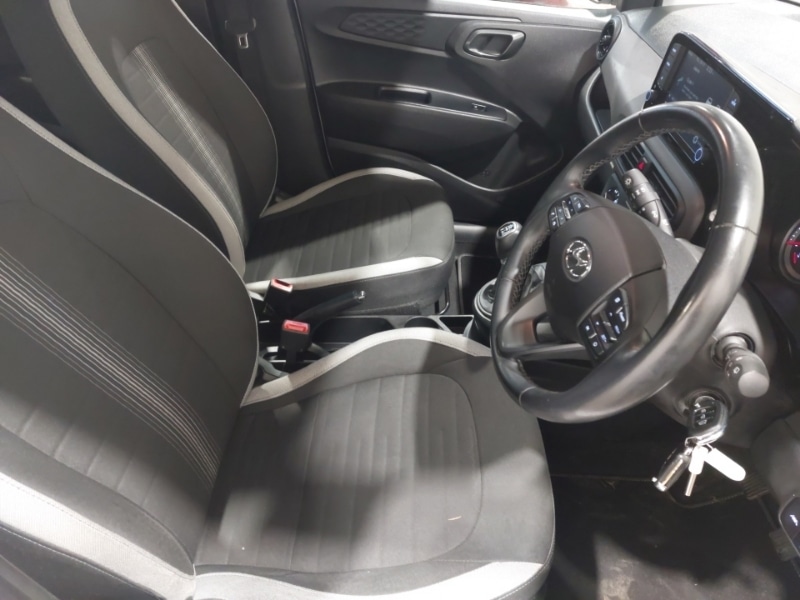 Used Hyundai i10 2023 for sale - 76639524: Photo 18