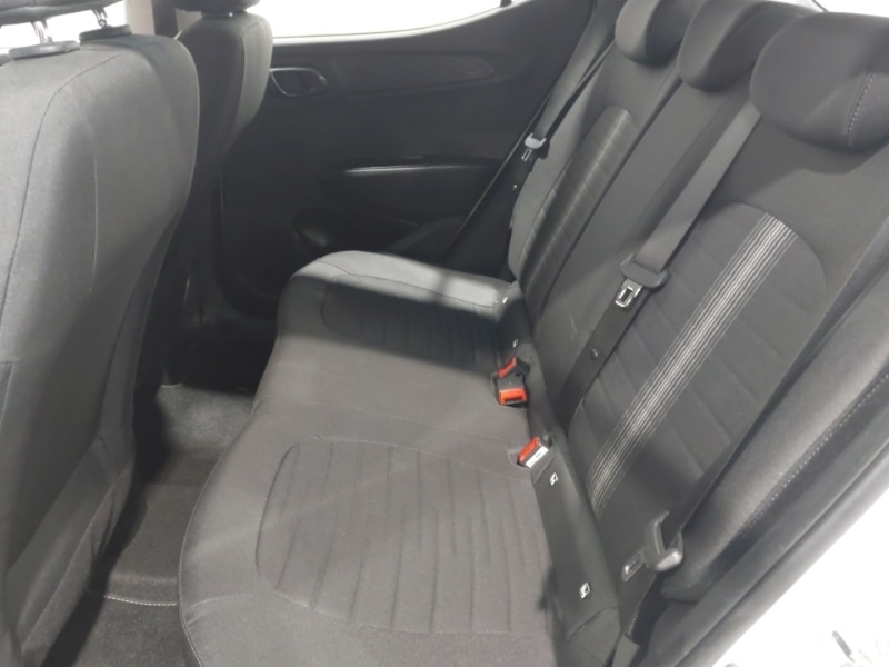 Used Hyundai i10 2023 for sale - 76639524: Photo 6