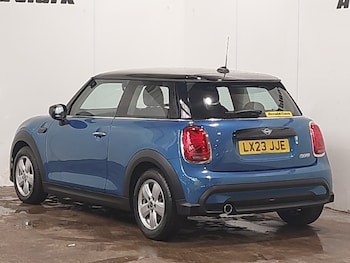 Used MINI Hatch 2023 for sale - 78976842: Photo