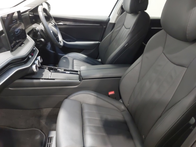 Used Skoda Superb 2024 for sale - 77656778: Photo 5