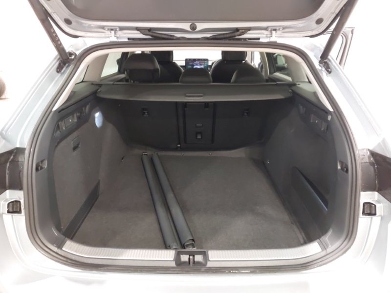 Used Skoda Superb 2024 for sale - 77656778: Photo 8